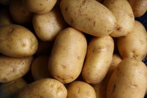 raw russet potatoes